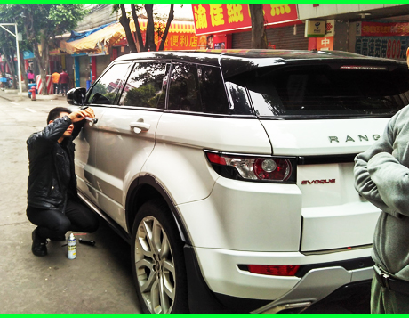 南海黄岐汽车开锁|盐步小汽车开锁电话：0757-63377779